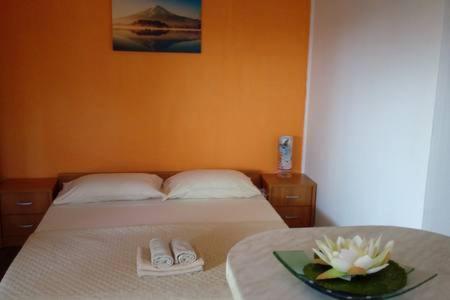 Apartman Iva Kuciste Ngoại thất bức ảnh