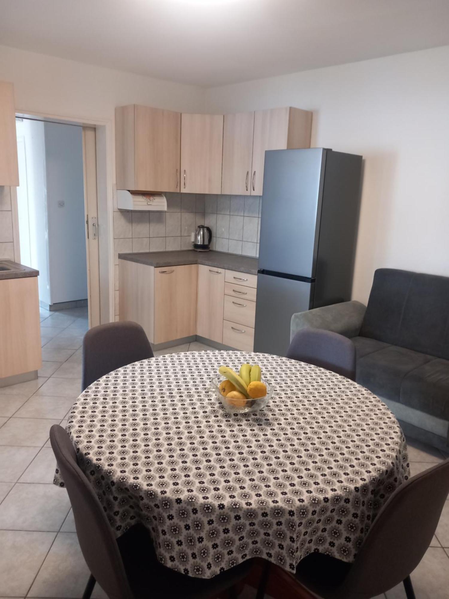 Apartman Iva Kuciste Phòng bức ảnh